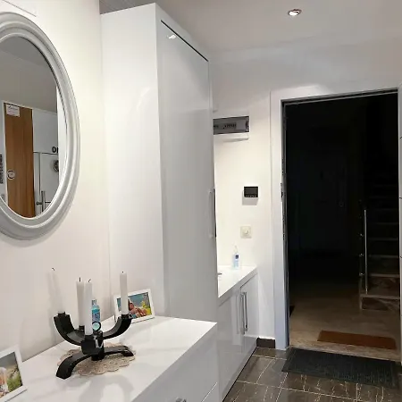 2-room In A Luxury *