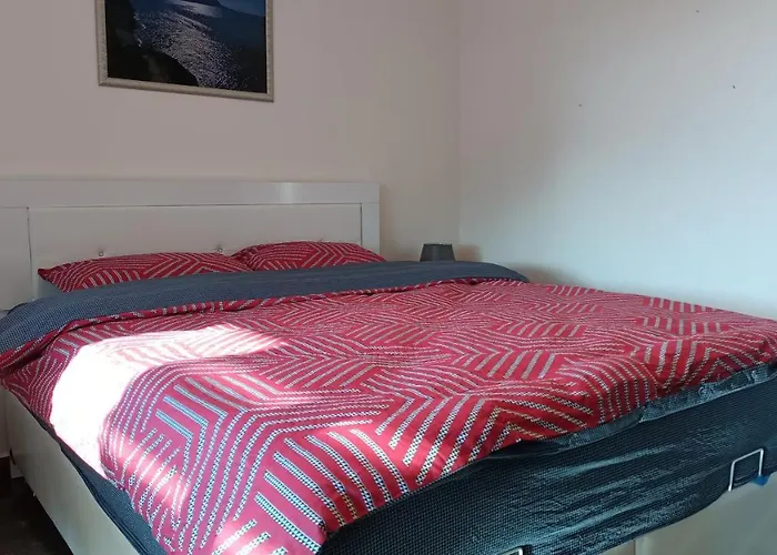 2-room In A Luxury Lägenhet